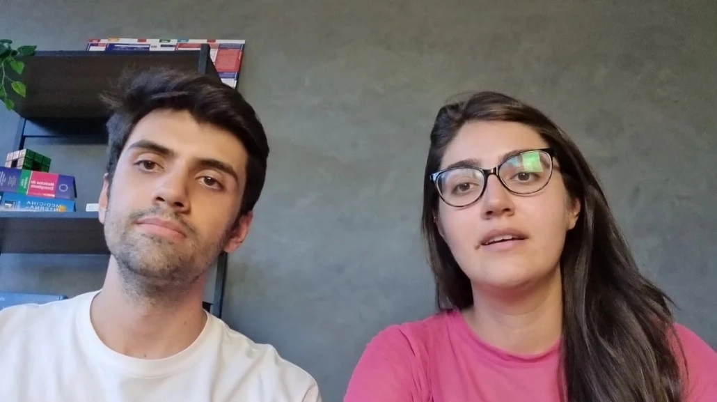Depoimento em vídeo de aluno da Academia de Discursivas
